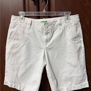 Lilly Pulitzer women’s SZ 6 Palm Beach Fit white shorts zip/button slash pockets